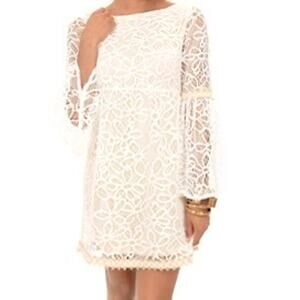 Basically me Cream Floral Lace Flared Sleeves Babydoll Mini Dress Women's M/L